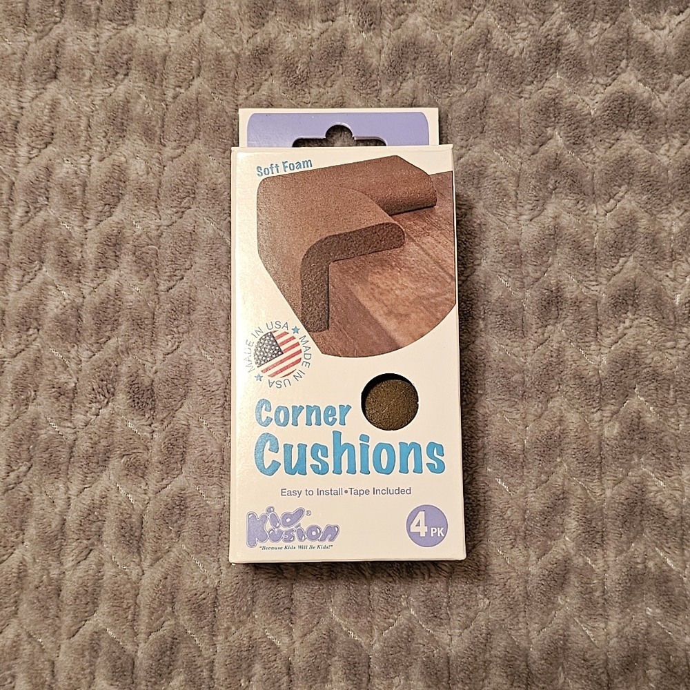 NWT Corner Cushions 4 Pack Brown